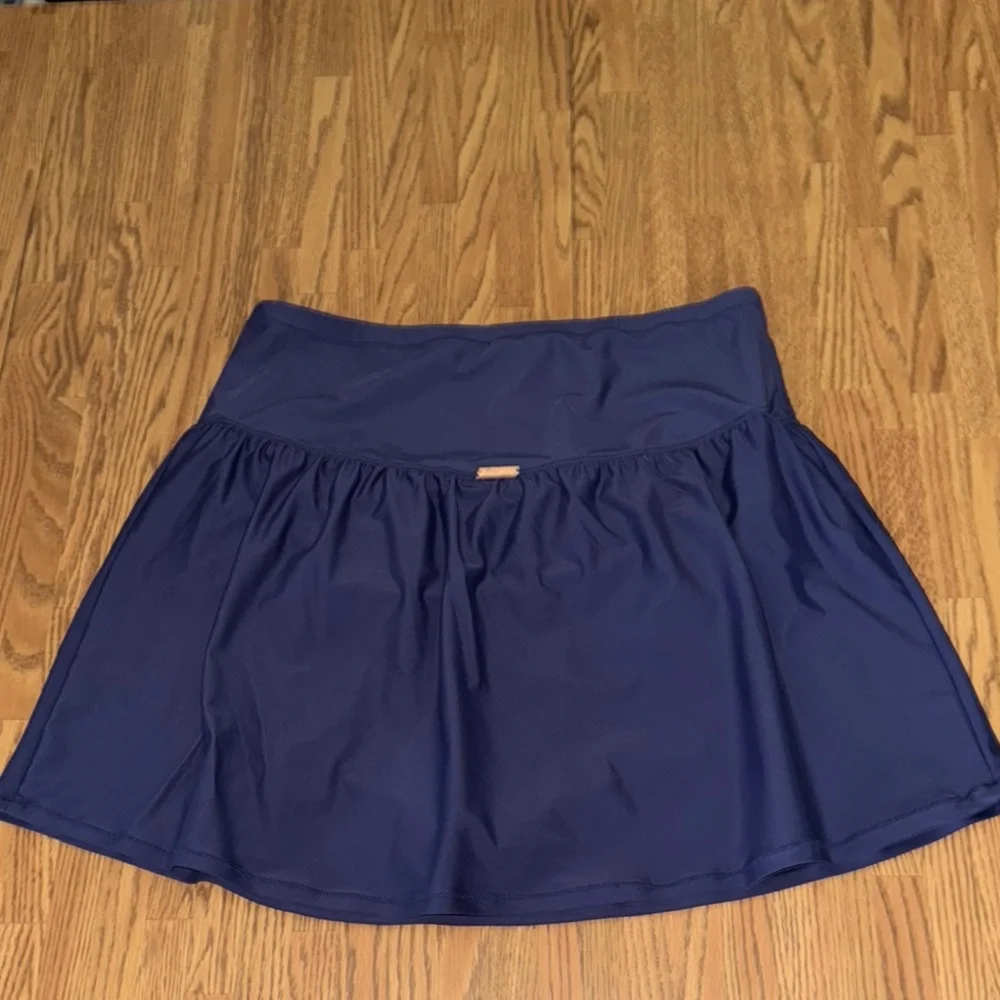 Raisins Curve High Waisted Swim Skirt - Picture 6 of 8